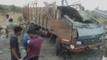 टेम्पो अपघातात २६ वारकरी जखमी, एकाचा मृत्यू