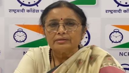 मोहित कंबोज यांच्या तक्रारीवरून विद्या चव्हाण यांच्याविरोधात गुन्हा दाखल