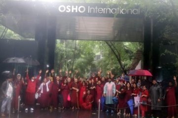 ओशोंचे विचार संपविण्याचे विदेशी लोकांचे षडयंत्र ; पत्रकार परिषदेत ओशो अनुयायांचा आरोप