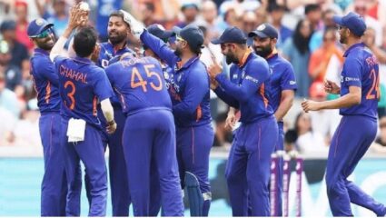 भारताने सीरीज जिंकली, इंग्लंडचा पाच विकेटने केला पराभव