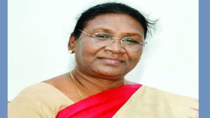 देशाला मिळाल्या नव्या महिला राष्ट्रपती, राष्ट्रपतीपदाच्या निवडणुकीत द्रौपदी मुर्मू यांचा विजय
