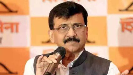 दीपाली सय्यदना ‘हे’ अधिकार कोणी दिले, संजय राऊतांचा सवाल