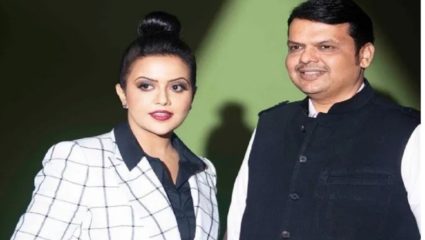 फडणवीसांनी उपमुख्यमंत्री पदाची शपथ घेतल्यानंतर अमृता फडणवीसांचं पहिलं ट्विट, नेमकं काय म्हणाल्या?