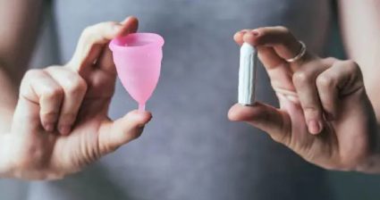 सॅनिटरी पॅडपेक्षा मेन्स्ट्रुअल कप; अधिक उपयुक्त