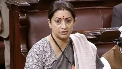 स्मृती इराणींनी घेतली राहुल गांधींची हजेरी; संसदेत चर्चेला अनुपस्थित