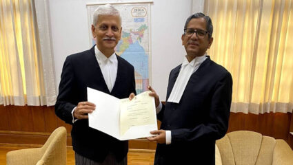 उदय लळीत होणार देशाचे सरन्यायाधीश, एन. व्ही. रमणांकडून शिफारस
