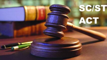 टाळीकोटे कुटुंबाला मारहाण करणाऱ्यांना अटक करा ; अक्ट्रासिटी नुसार गुन्हे दाखल