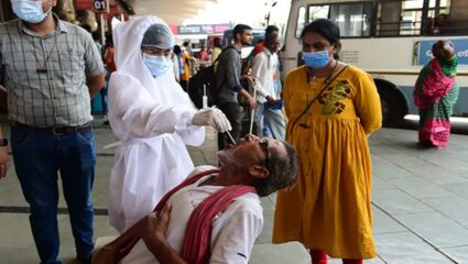 नेपाळमध्ये भारतीय पर्यटकांना बंदी; बैताडी जिल्ह्यात कोरोनाचा धोका वाढला