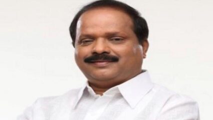 मुंबई उच्च न्यायालयाने सदा सरवणकर यांची अंतरिम याचिका फेटाळली