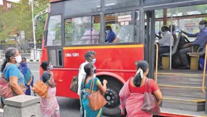 ७५ वर्षे पूर्ण केलेल्या ज्येष्ठ नागरिकांना मोफत एसटी प्रवास
