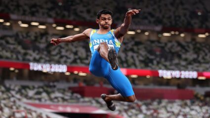 राष्ट्रकुल स्पर्धेत श्रीशंकर, मनप्रीतने गाठली अंतिम फेरी