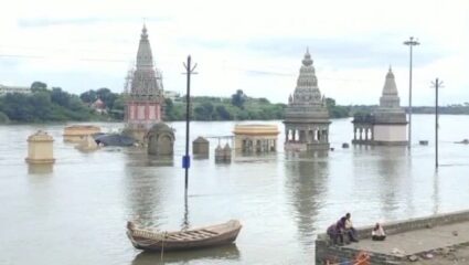 पंढरपूर शहर आणि तालुक्यावरती पुराचे संकट; शहरासह ४२ गावांना सतर्कतेचा इशारा