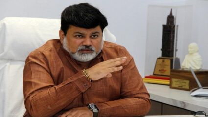 शिंदे सरकारमधील या मंत्र्यांना जाळून मारण्याची धमकी