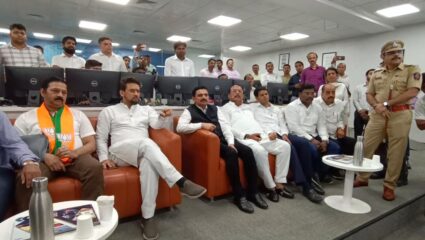 काय ते KDMC तील रस्ते, काय ती स्वच्छता, हीच का स्मार्ट सिटी? अवस्था पाहून केंद्रीय मंत्री संभ्रमित