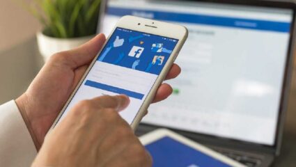 जागतिक मंदीची चिन्हे? Facebook च्या 12000 कर्मचाऱ्यांच्या नोकऱ्या कधीही जाण्याची शक्यता