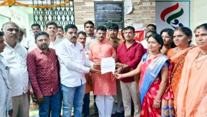 देवदैठणकरांचे आंदोलन अन् शिक्षक दामपत्याची तडकाफडकी बदली