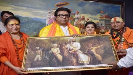 अयोध्येतील महंतांनी घेतली राज ठाकरेंची भेट