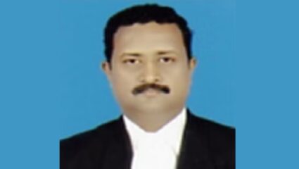 कर्नाटक उच्च न्यायालयाच्या मुख्य न्यायमूर्तीपदी न्या. वराळे यांची नियुक्ती