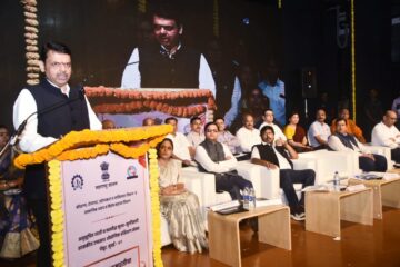 भारतरत्न डॉ. बाबासाहेब आंबेडकर पर्यटन सर्किटची व्याप्ती वाढवणार : उपमुख्यमंत्री देवेंद्र फडणवीस