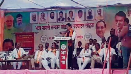 बार्शीच्या विकासासाठी निधीची कमतरता पडू देणार नाही; उपमुख्यमंत्री फडणवीस यांची ग्वाही