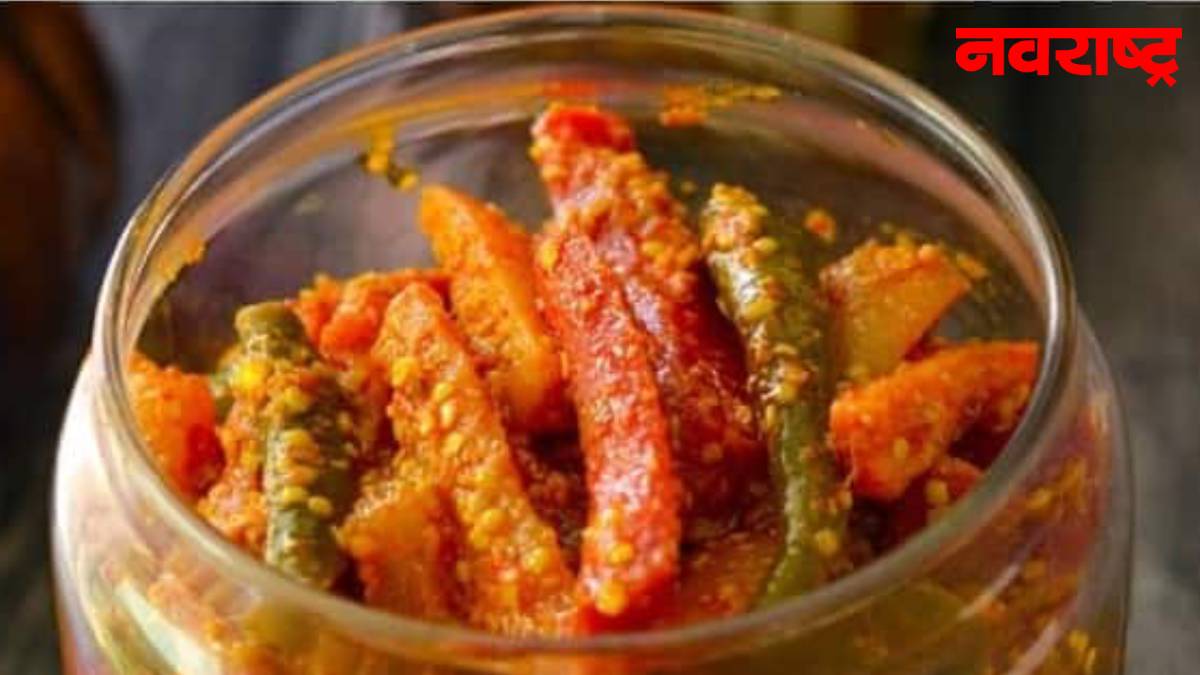 गाजर- मुळ्याचं कशाप्रकारे करा चटपटीत लोणचं; चटकदार रेसिपी