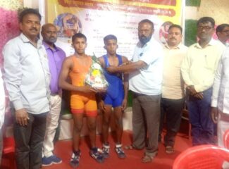 प्रशांत रुपनेरची कुस्तीत  जिल्ह्यात बाजी ; गारकोलवाडीच्या शिरपेचात मानाचा तुरा