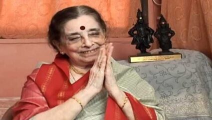 लावणी सम्राज्ञी सुलोचना चव्हाण यांचे निधन; लावणीचा आवाज हरपला