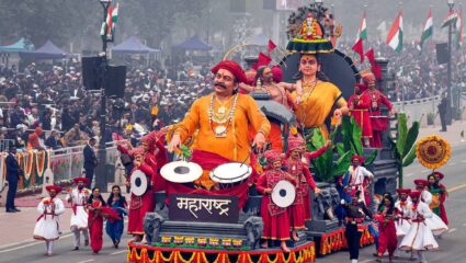 आनंदाची बातमी – महाराष्ट्राच्या चित्ररथाला दुसऱ्या क्रमांकाचा मान, साडेतीन शक्तीपीठे आणि नारी शक्तीचा सन्मान