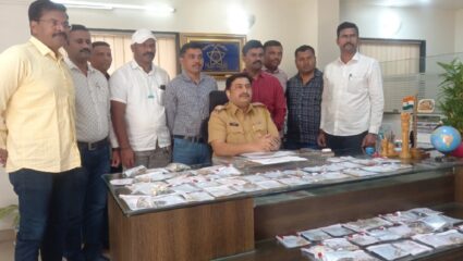 भरदिवसा घरफोड्या करणाऱ्या महिला टोळीचा पोलिसांकडून पर्दाफाश, चतु:शृंगी पोलिसांच्या तपास पथकाची धडक कारवाई; दोघे अटकेत