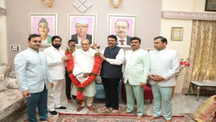 अप्पासाहेब धर्माधिकारींना दिलेला महाराष्ट्र भूषण पुरस्कार परत घ्या नाहीतर…., संभाजी ब्रिगेडचा इशारा