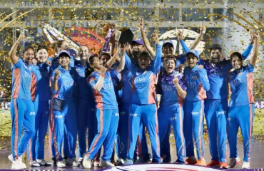 ‘अब दिल्ली दूर नही…’ पहिल्यावहिल्या WPL ट्रॉफीवर मुंबईनं कोरलं नाव; मुंबईच्या रणरागिणींकडून दिल्ली कॅपिटल्सवर विजय