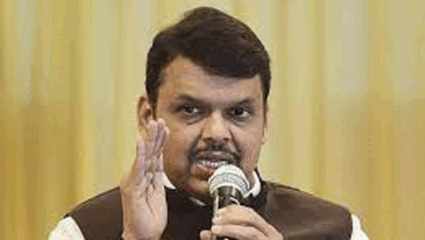 अमृता फडणवीस लाचप्रकरणी देवेंद्र फडणवीस यांनी केलं मोठं विधान; म्हणाले…