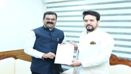 कल्याणमधील सुभाष मैदानातील क्रीडा संकुलासाठी मिळणार 14 कोटी 50 लाखांचा निधी, केंद्रीय क्रिडा मंत्र्यांचं कपिल पाटील यांना आश्वासन