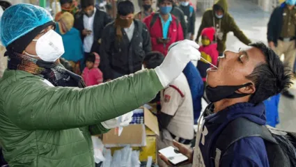 H3N2 सह कोरोनाचा ‘डबल अटॅक’, 24 तासांत आढळले 700 च्या वर रुग्ण, 3 महिन्यांनंतर सक्रिय रुग्णांचा संख्या 5000 पार