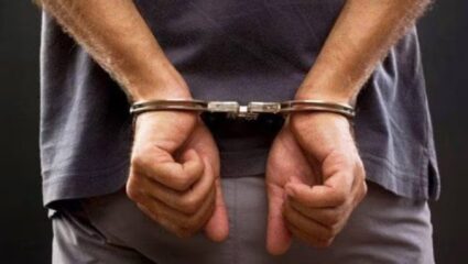 आयआयटीयन तरुणाने दुबईची नोकरी सोडून प्रेयसीला खूश करण्यासाठी केलं असं काही…; गेला थेट तुरूंगातच