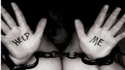 आजीच्या टोमणेने रागावून 15 वर्षांच्या मुलीने घर सोडले, पुढे काय घडलं? : वाचा दिल्लीच्या मुलीची वेदनादायक कहाणी