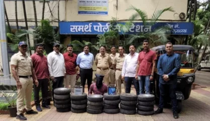 रिक्षाचे टायर अन् बॅटऱ्यांची चोरी करणारा चोरटा अखेर जाळ्यात, समर्थ पोलिसांची कारवाई; 25 टायर, दोन बॅटर्‍या जप्त
