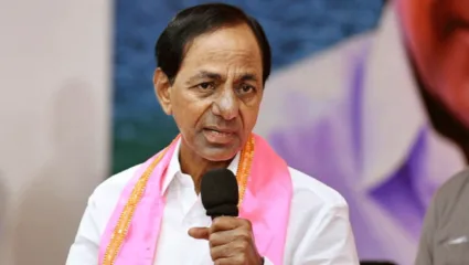 ‘महाराष्ट्रात बेरोजगारी वाढली आणि उद्योग बंद झाले; चंद्रशेखर राव यांचा शिंदे-फडणवीस सरकारवर घणाघात