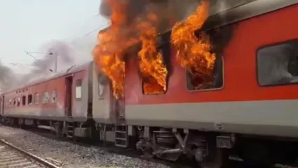केरळ ट्रेन अग्निकांडाचा दहशतवादाशी संबंध? युपीच्या बुलंदशहरमध्ये संशयिताची चौकशी, NIA टीम दाखल