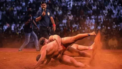 आटपाडीच्या गोमेवाडीत सिकंदर शेख विरुद्ध पंजाब केसरी भोला पंजाब भिडणार; 30 एप्रिलला जंगी कुस्त्यांचे आयोजन