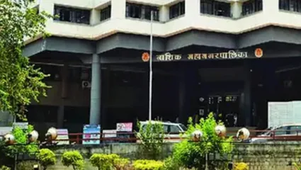 नाशिकमध्ये 60 टक्के कामांवर 400 कोटींचा खर्च; महापालिका आयुक्तांनी घेतला कामांचा आढावा