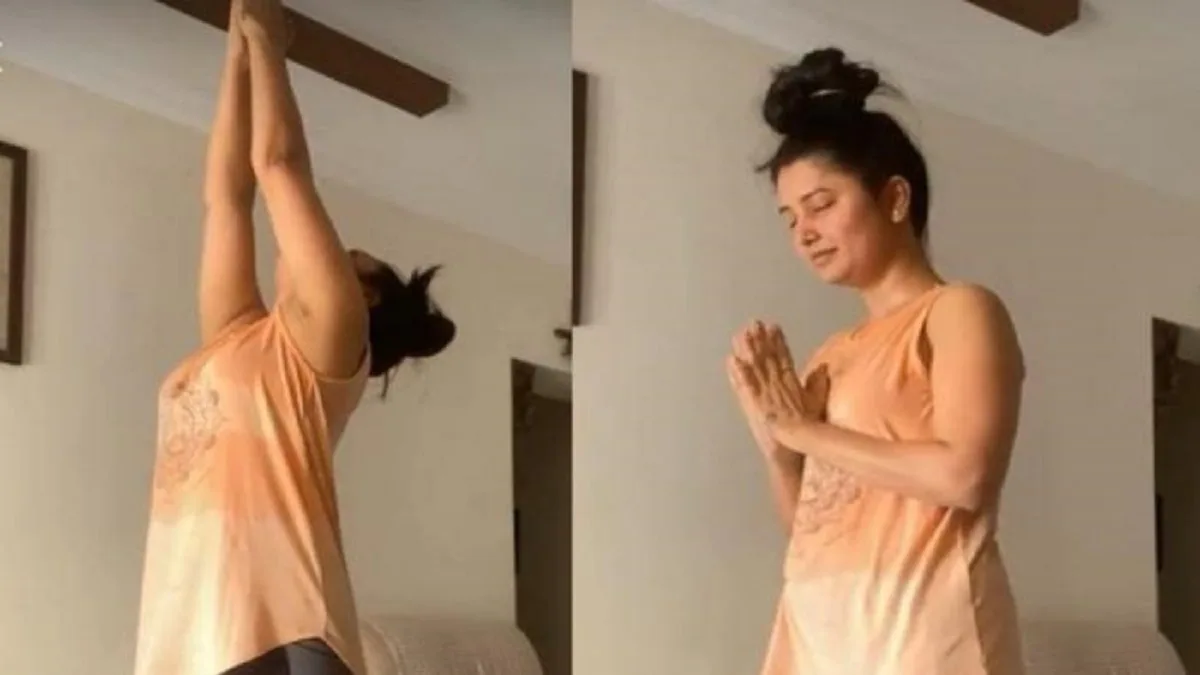 ….हास्यजत्रा,योग,कविता,फरसाण आणि आता 108 सुर्यनमस्काराने तुमची लाडकी प्राजक्ता व्हायरल…योग दिनानिमित्त 108 सुर्यनमस्कार घालून दिवसाची सुरूवात