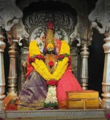 तुळजाभवानीचे माैल्यवान अलंकार गायब ! दागिने वितळविण्याच्या निर्णयाला स्थगिती देण्याची मागणी