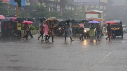 आज कोकणासह सातारा व पुण्यात पावसाचा यलो अलर्ट, हवामान विभागाने काय दिलाय इशारा? तुमच्या गावात जिल्ह्यात…