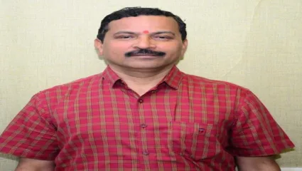 सोलापूर झेडपीचे दिलीप स्वामी अमरावतीचे सीईओ?, मुख्यमंत्र्यांच्या दौऱ्यात उल्लेख झाल्याने आश्चर्य