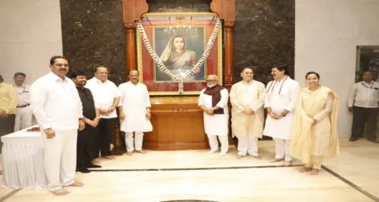 शिंदे-भाजप सरकारमध्ये अजित पवार गट अस्वस्थ; निधी मिळत नसल्याचा आरोप