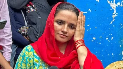 सीमा हैदरला पाकिस्तानात परत पाठवायचे का?, काय आहे देशाचा मूड ?; सर्वेक्षणात मोठा खुलासा