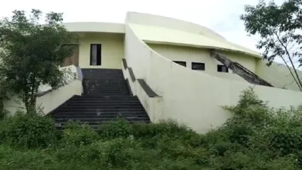 संपूर्ण जगाला बहिणाबाई समजल्या मात्र, लोकप्रतिनिधींना कशा कळल्या नाही?, ग्रामस्थांनी व्यक्त केल्या भावना