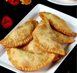 करंज्यांना भलताच मान