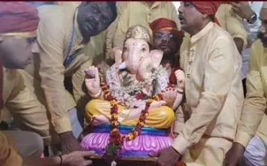 गणपती बाप्पा मोरया… पुढच्या वर्षी लवकर या…; पुण्यातील मानाच्या पहिल्या ‘कसबा’ गणपतीचे विसर्जन